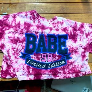 A bright only worn once crop top branded from faded rose